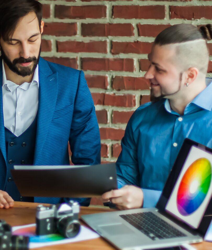 Look Professional with a Leading Full-Service Branding Company   